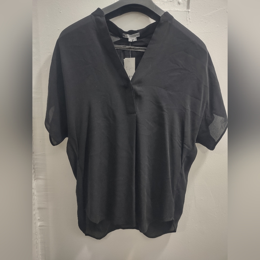Vince Silk Deep V- Neck Style With Button V146010573 Small New With Tags